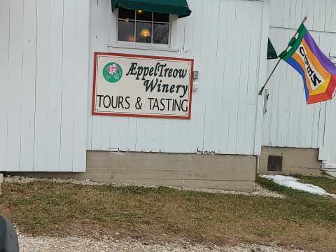 ÆppelTreow Winery — photo 3