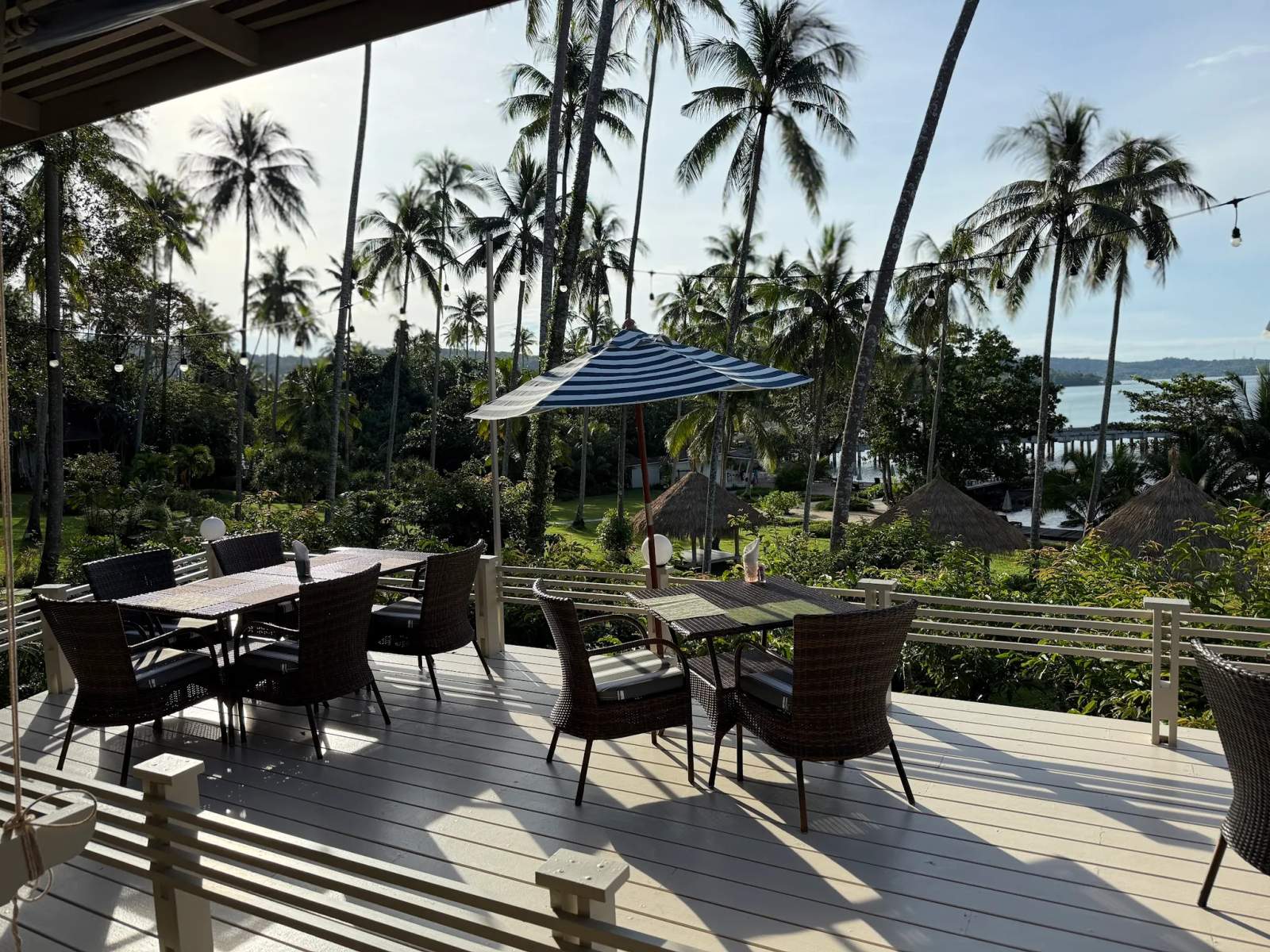 Shantaa Resort Restaurant — photo 1