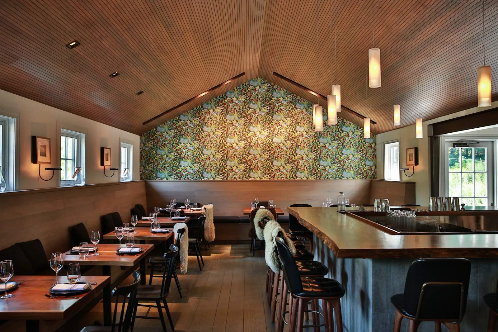 Community Table — photo 1