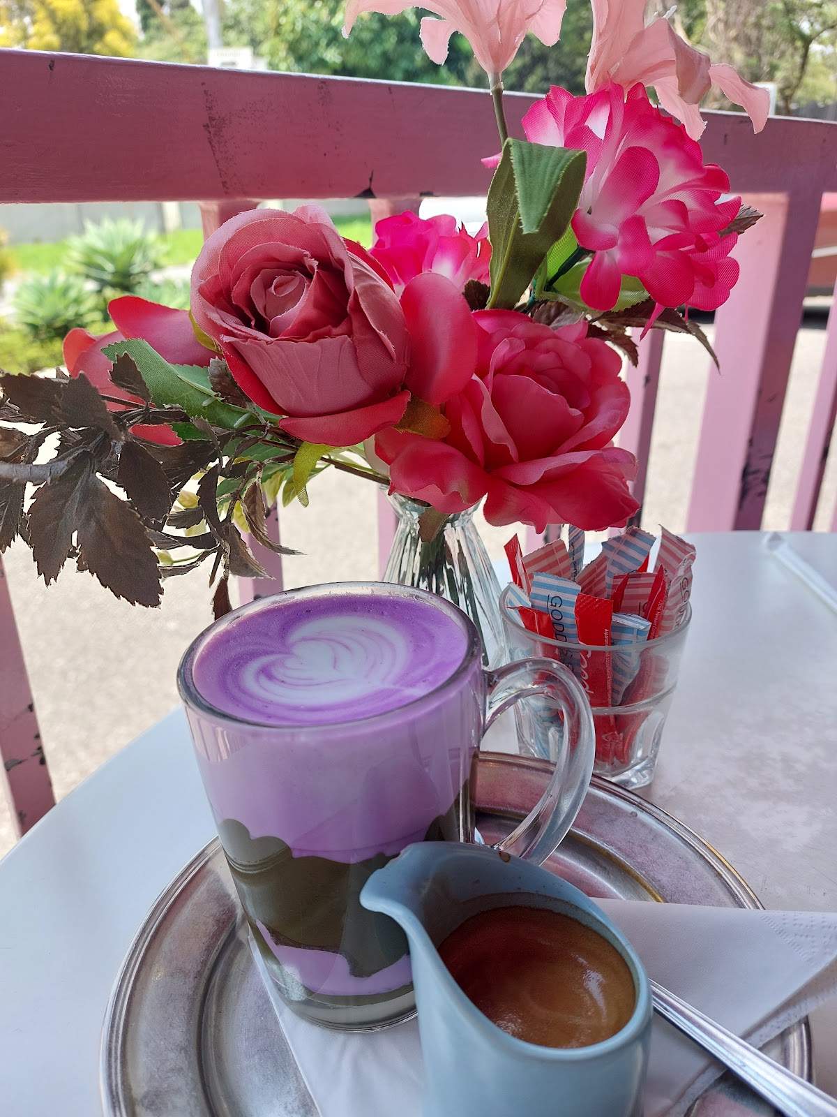 Goddess Cafe Linden — photo 3