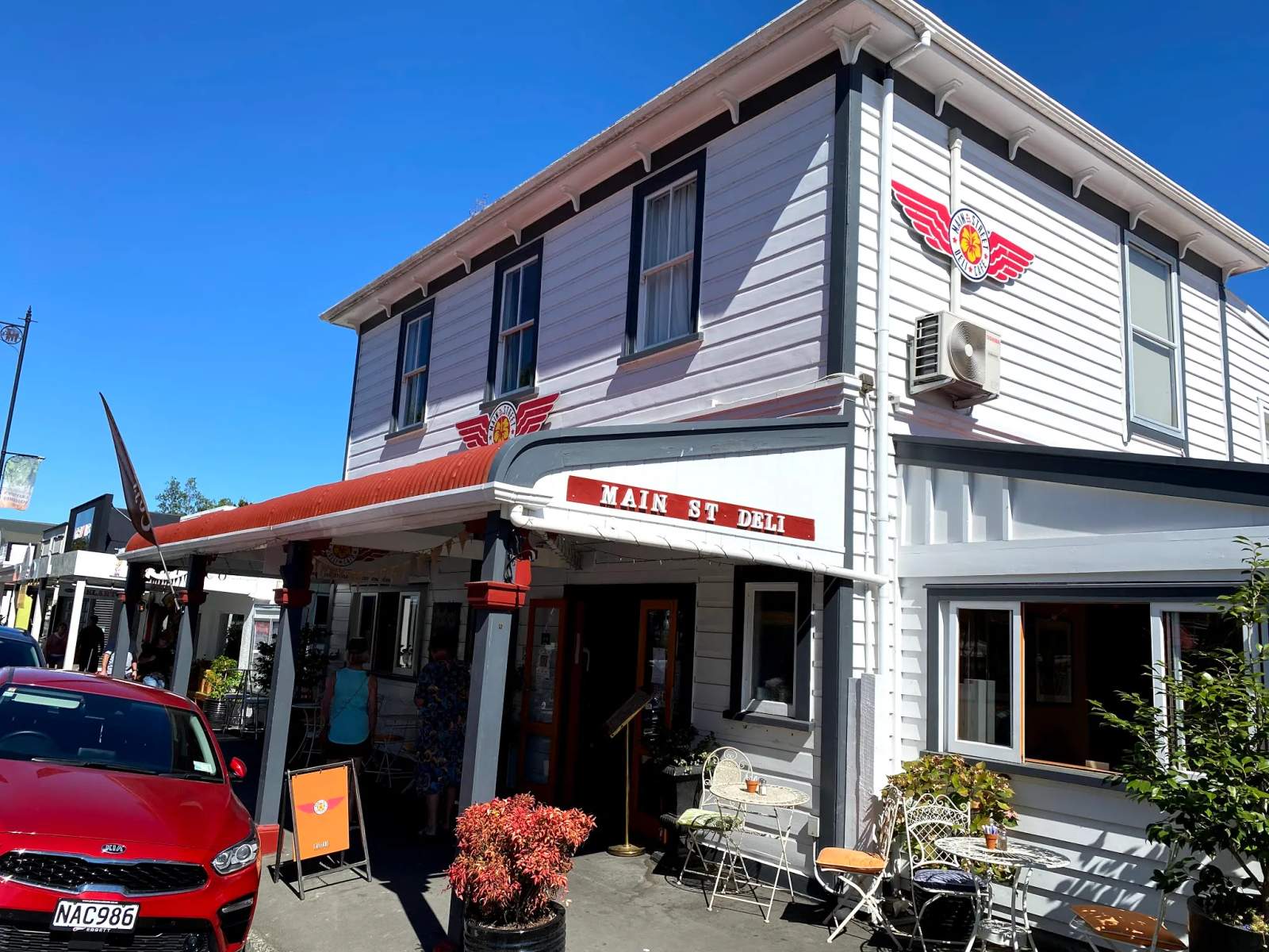 Main Street Deli Café — photo 1