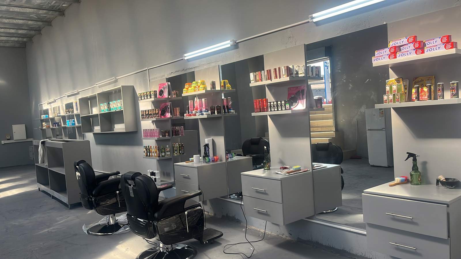 Billu hairdresser — photo 1