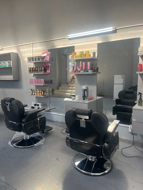 Billu hairdresser — photo 2