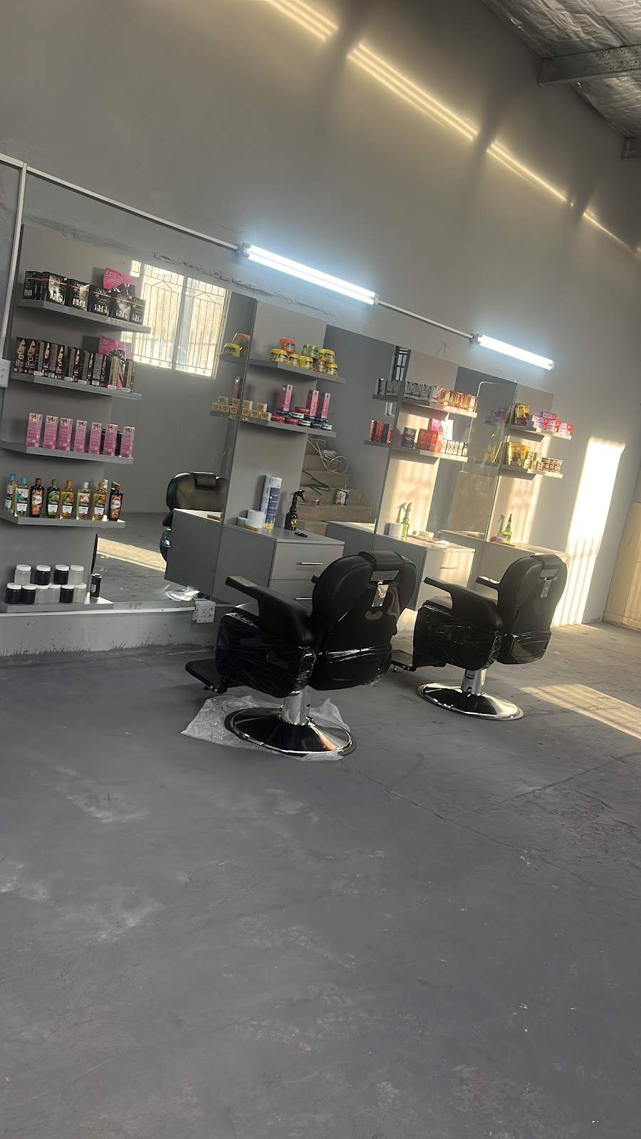 Billu hairdresser — photo 3