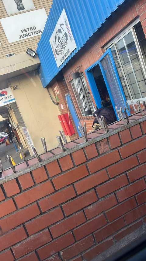 Billu hairdresser — photo 4