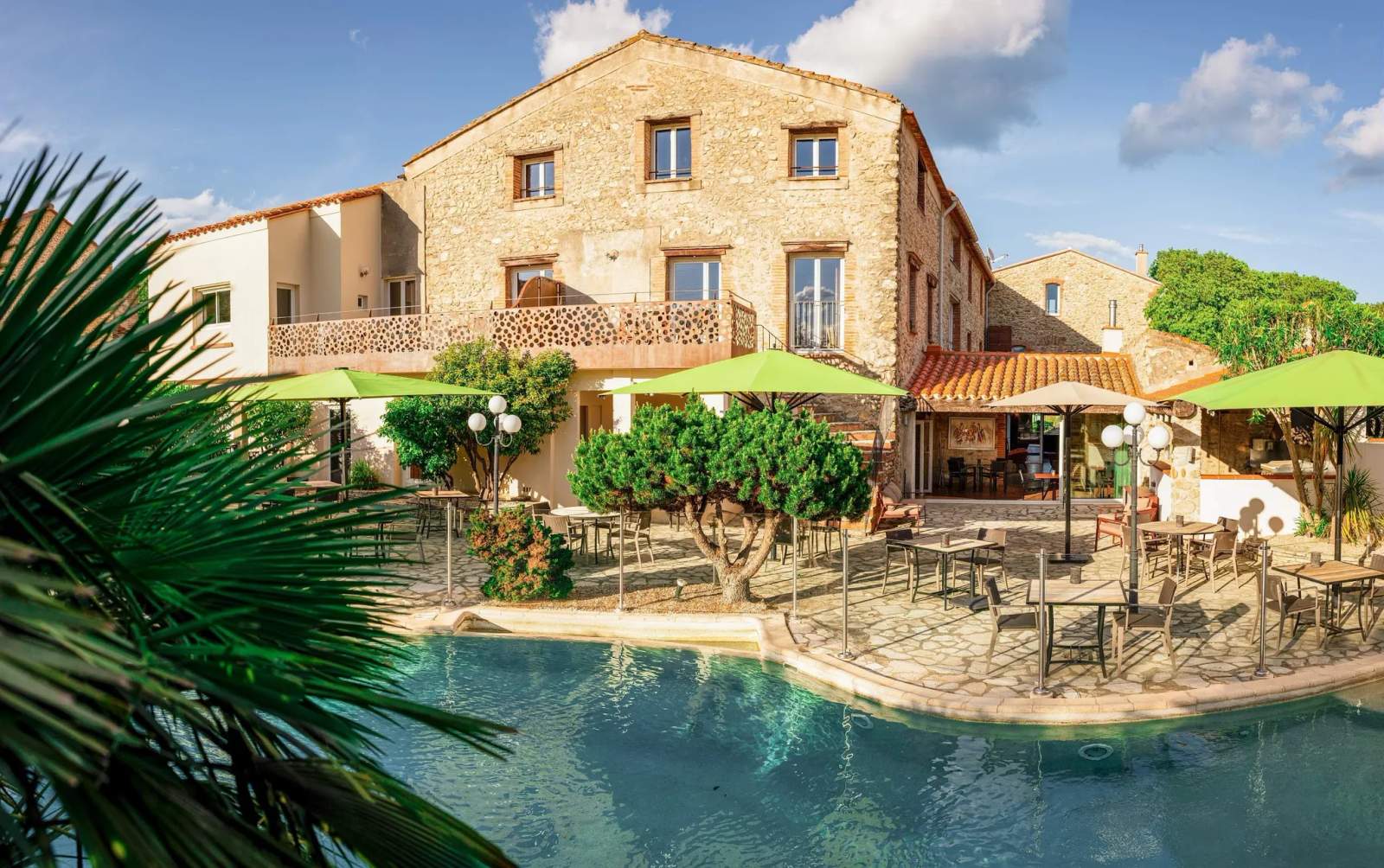 Auberge du Roua Hotel 4 étoiles — photo 1