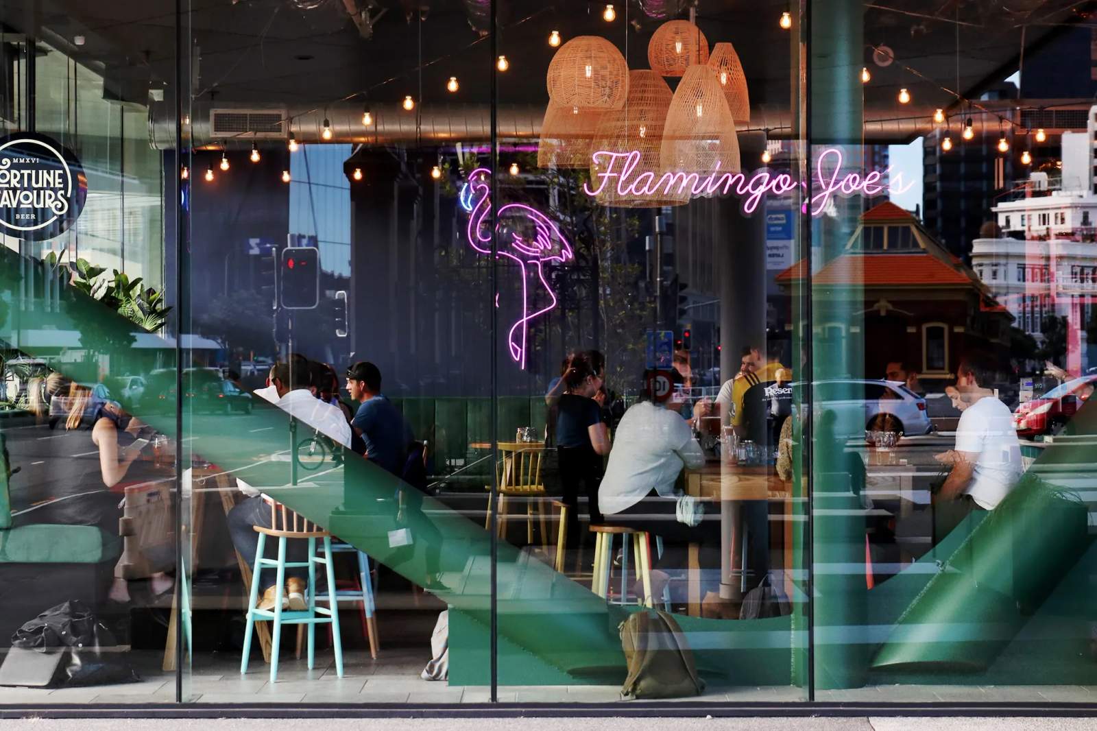 Flamingo Joe's Bar & Eatery — photo 3