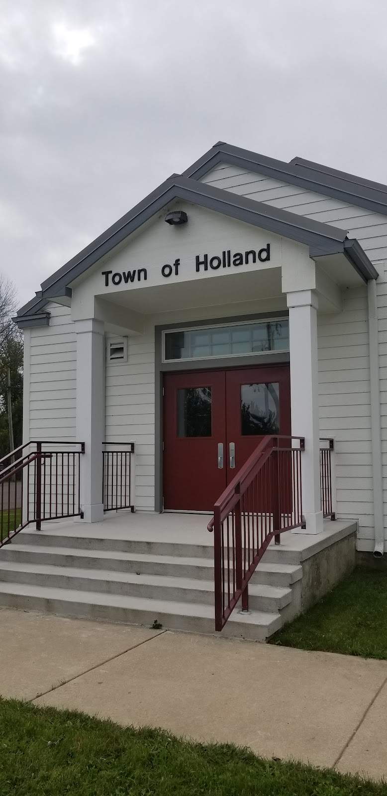 Holland Town Hall — photo 1