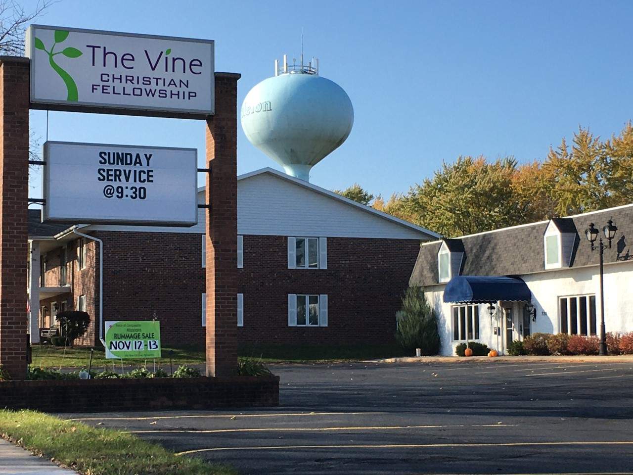 Vine Christian Fellowship — photo 1
