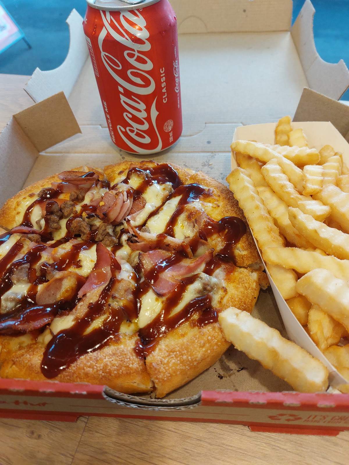 Pizza Hut — photo 2