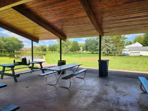 Pond Park — photo 2