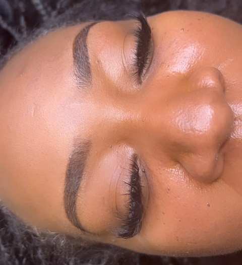 Divine Lash & Beauty Bar — photo 2