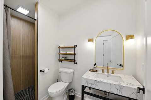 500 House — photo 3