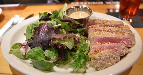 Jug's Hitching Post Saloon & Grill — photo 2