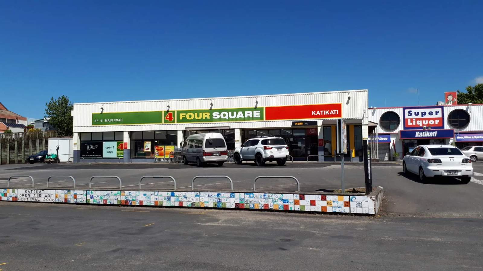 Four Square Katikati — photo 3