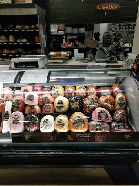Olsen's Piggly Wiggly — photo 4