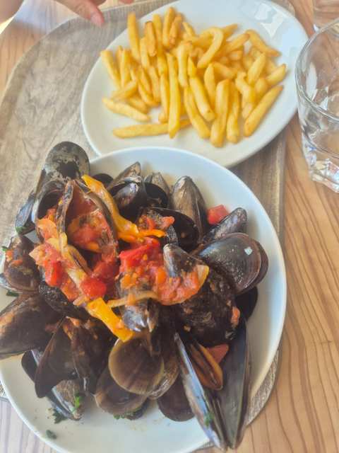 Crescendo Restaurant — photo 3