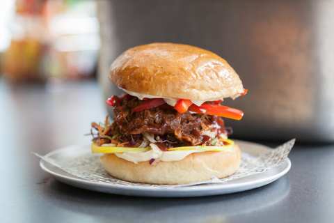 Burger Liquor — photo 2