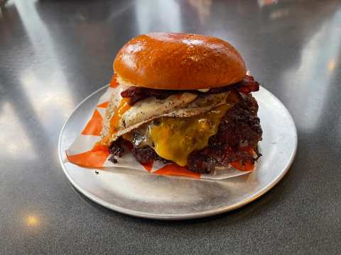 Burger Liquor — photo 3