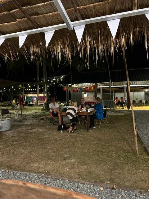 BUFFALO PUB - NIGHT MARKET — photo 5