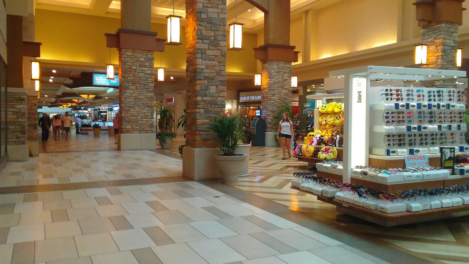 Brookfield Square — photo 1