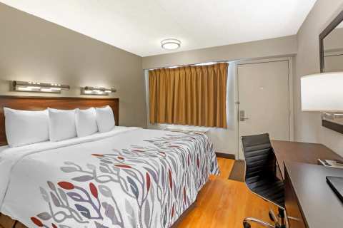 Red Roof Inn Milwaukee – Airport / Oak Creek — photo 2