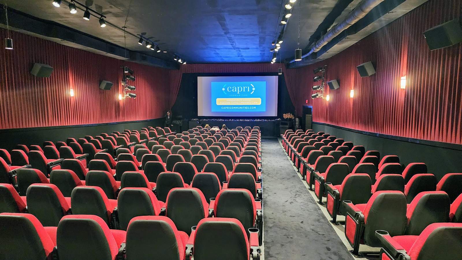 Historic Rivoli Theatre — photo 2