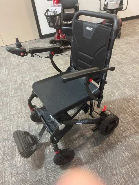Drugs 'r' Us - Mobility Specalist — photo 3