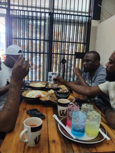 Family kitchen and shisanyama — photo 5