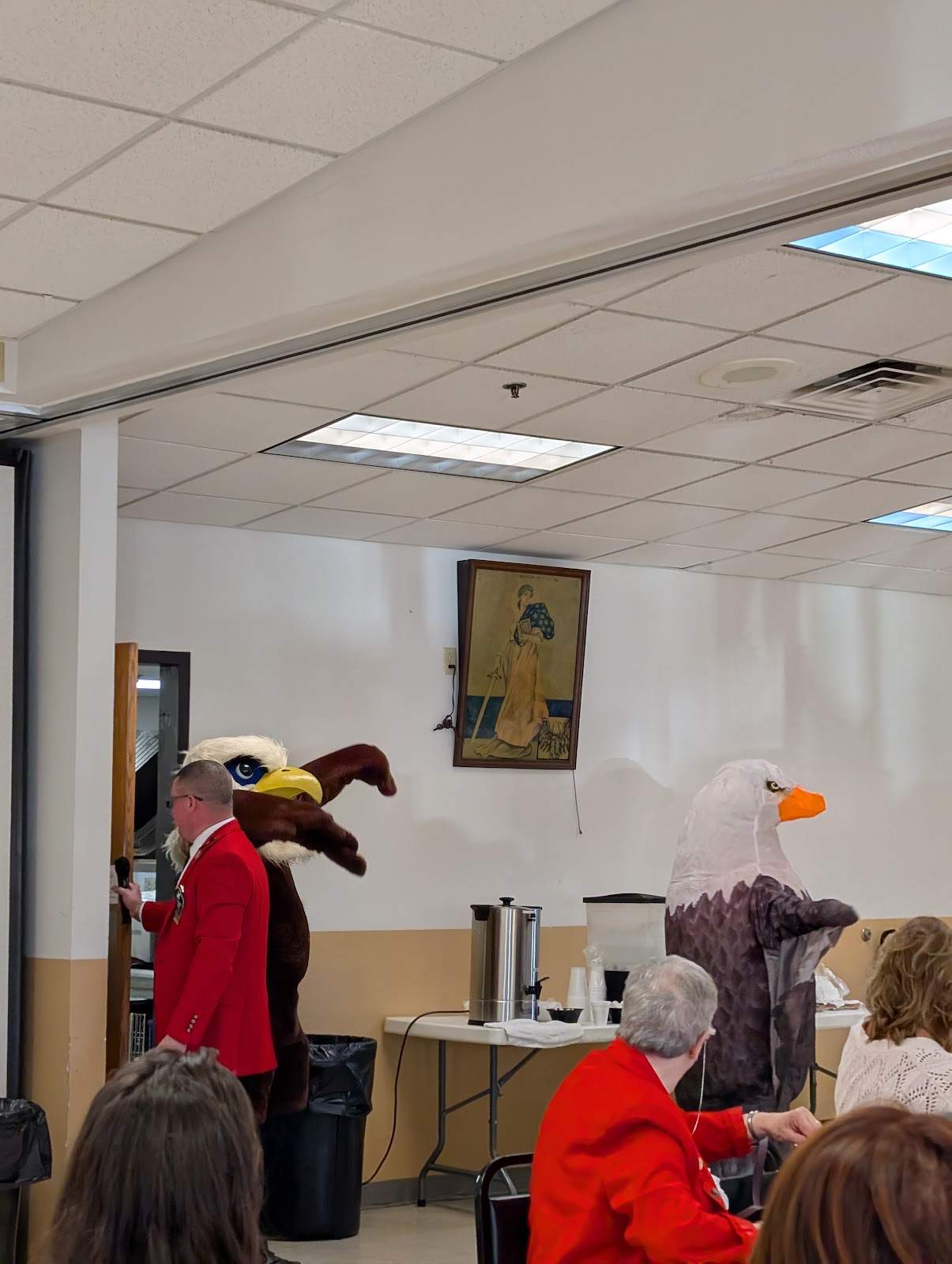 Fond Du Lac Eagle's Club — photo 3