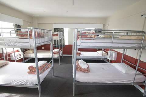 Hotel Waterloo & Backpackers — photo 2
