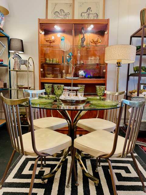 Jade & Ginger Vintage & Curated Goods — photo 3