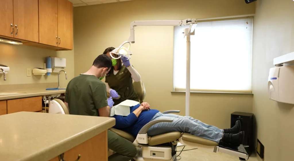 You Smile Dental Implant Center