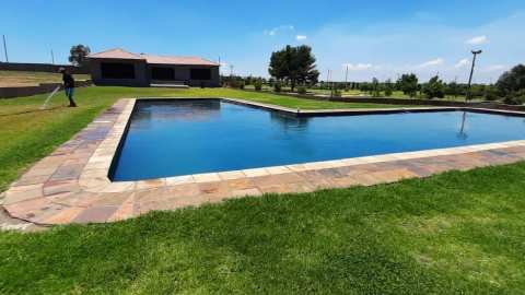 Sekgome resort — photo 3