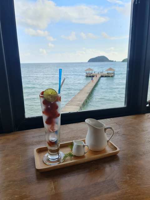 Head in the Clouds Koh Mak — photo 3
