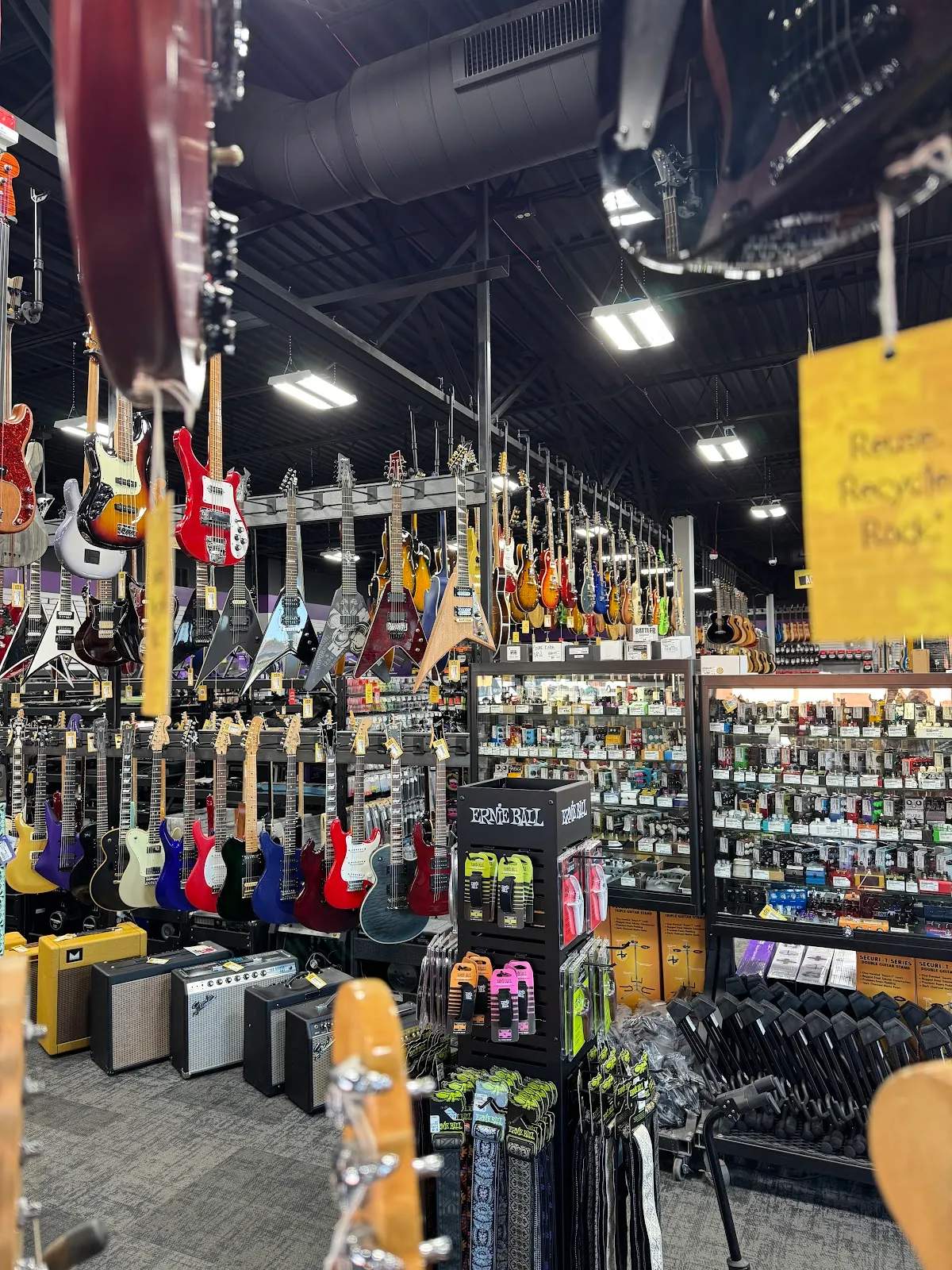 Music Go Round — photo 2