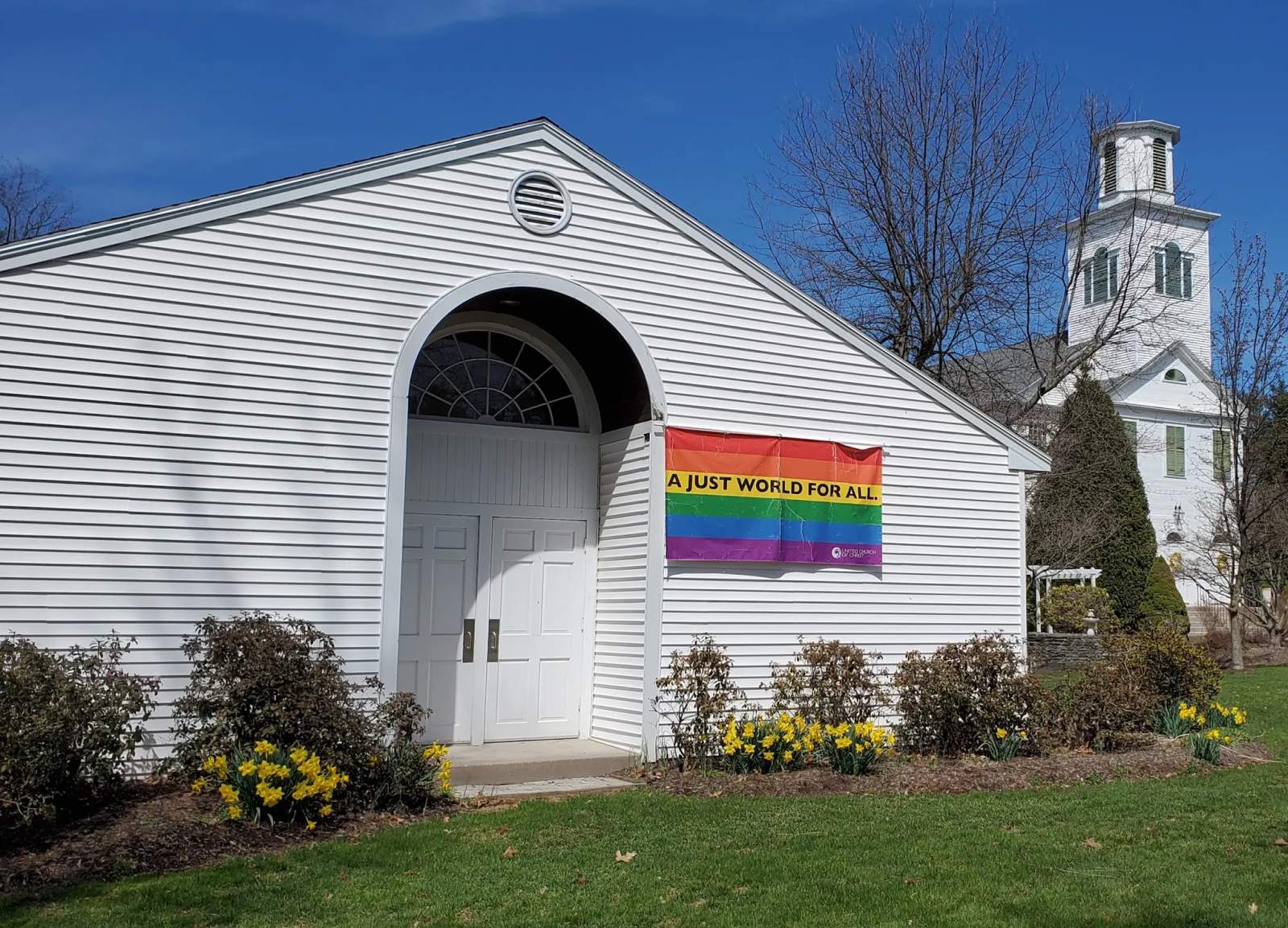 West Avon Congregational Church — photo 1