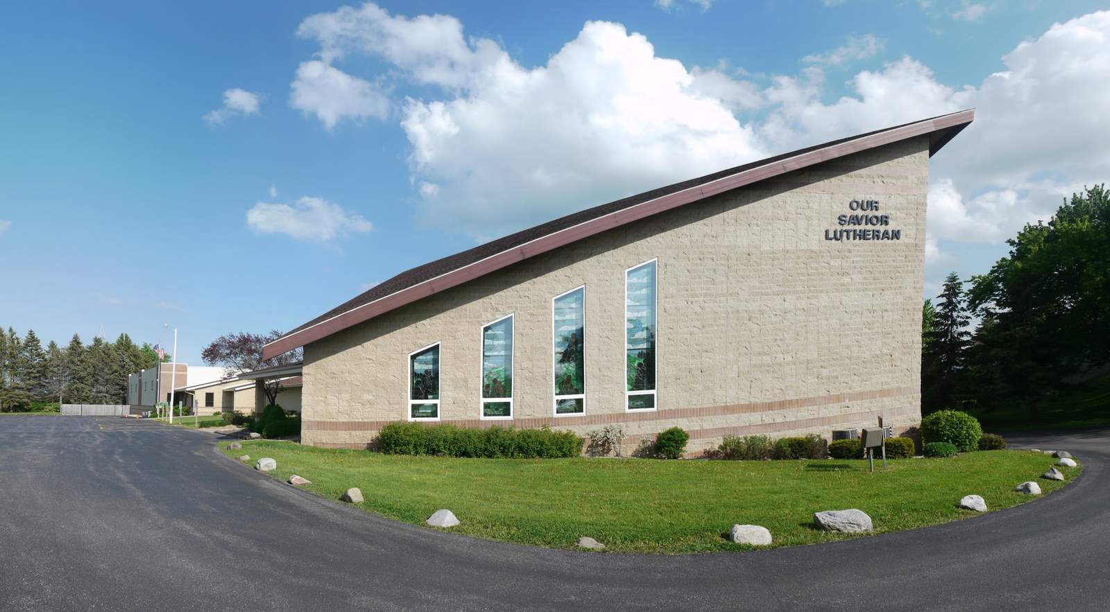Our Savior Ev Lutheran Church and School (WELS) — photo 1