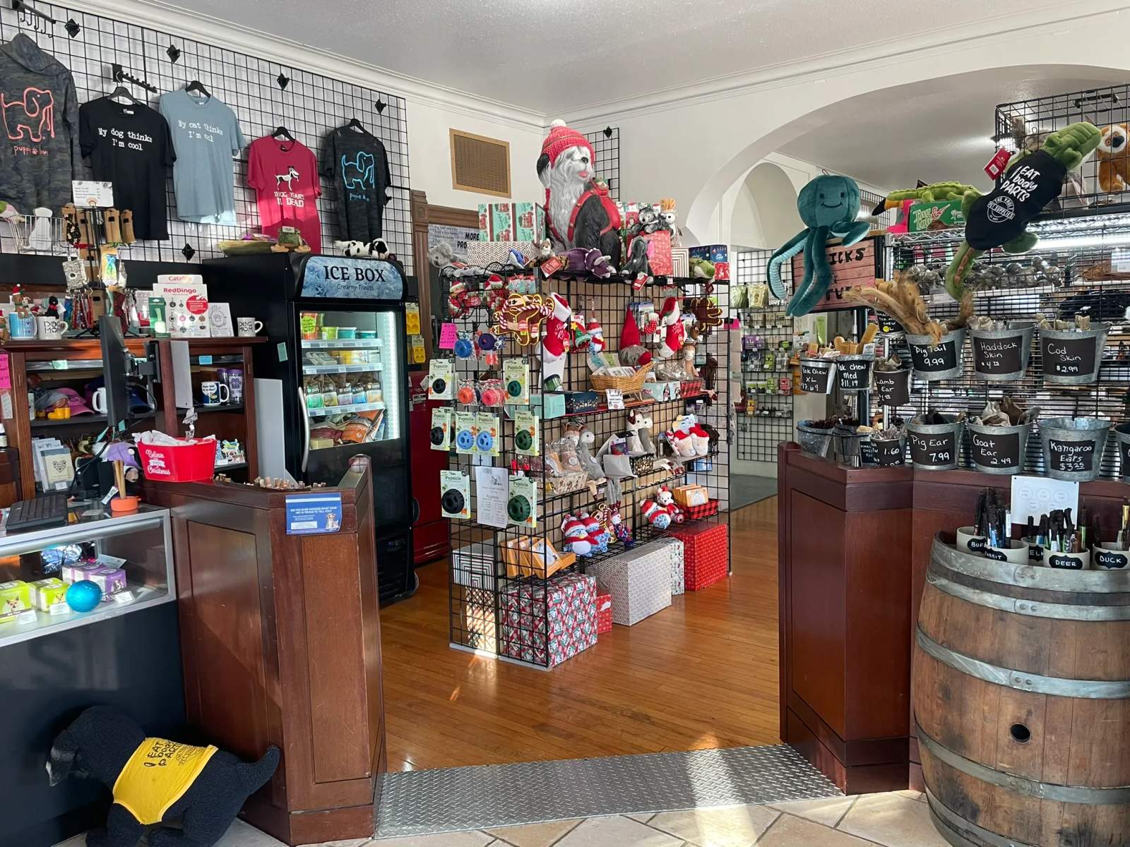 The Vault Pet Supplies — photo 3