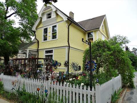 Cedarburg Visitor Center and Cedarburg Chamber of Commerce — photo 5
