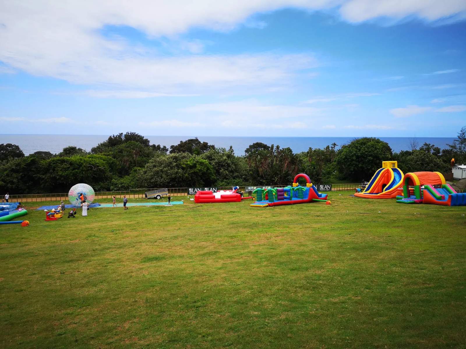 Blythedale Event Bowl — photo 1