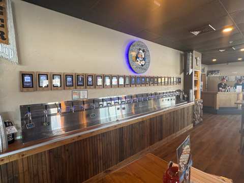 The Thirsty Cow Taphouse — photo 3