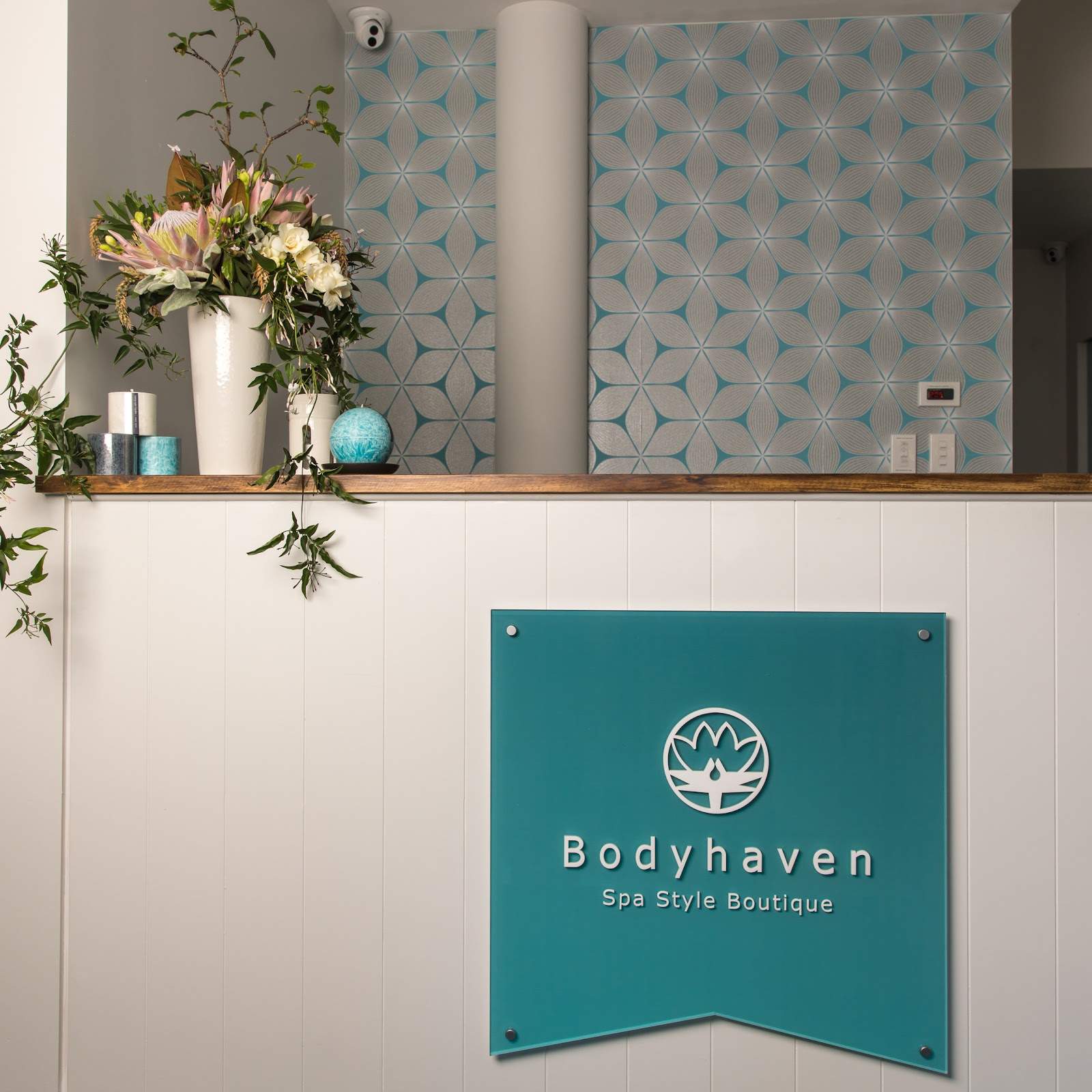 Bodyhaven Spa Tory Street — photo 1