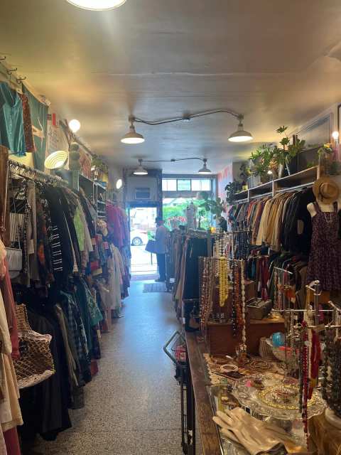 Sardines Vintage Collective — photo 2