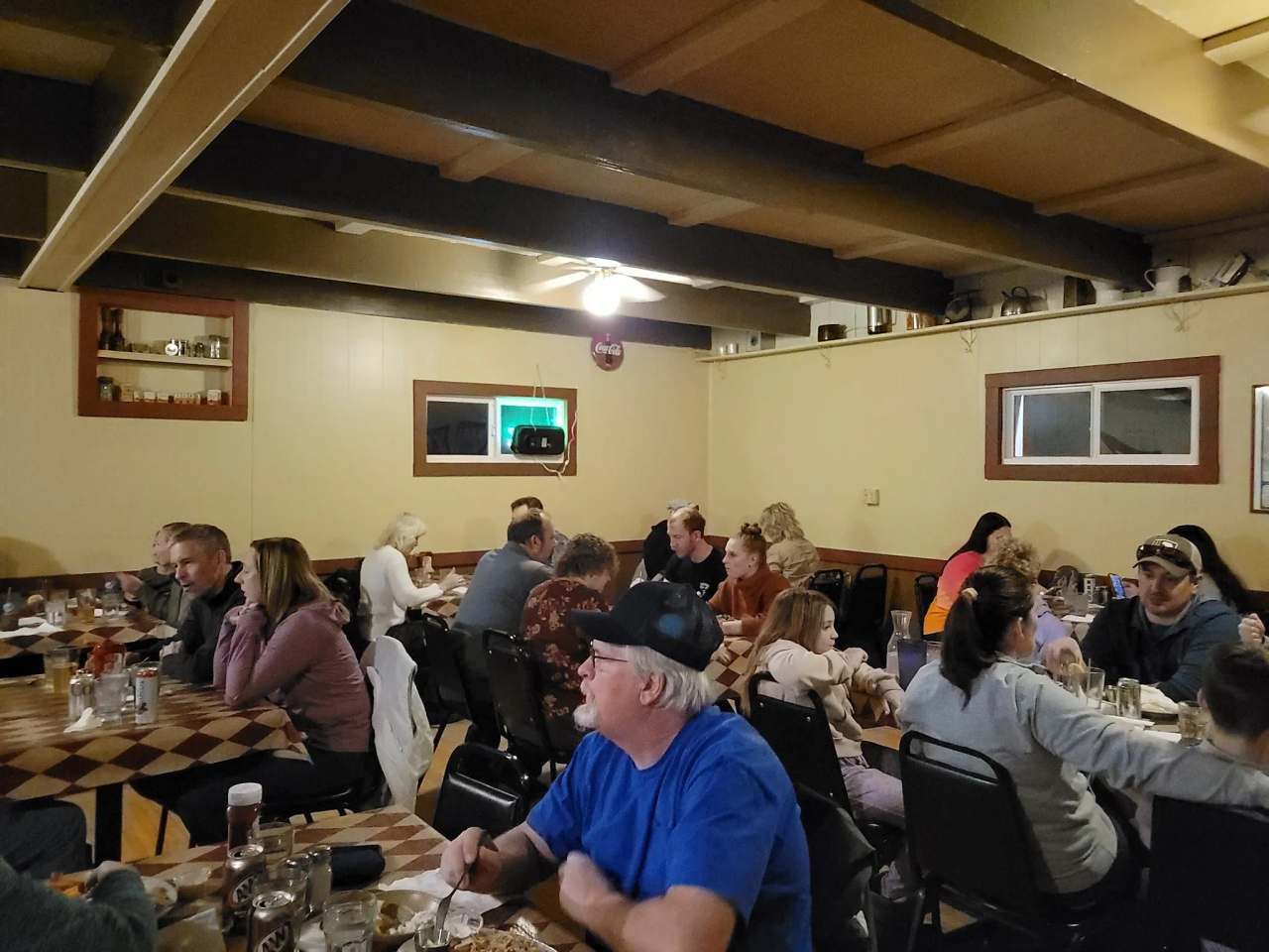 4 Mile Restaurant & Bar — photo 3