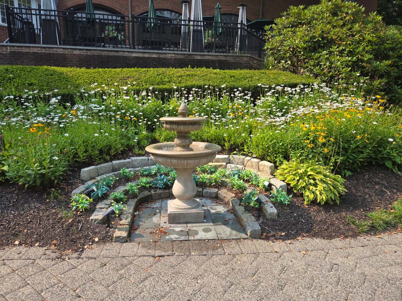 The Simsbury Inn — photo 1