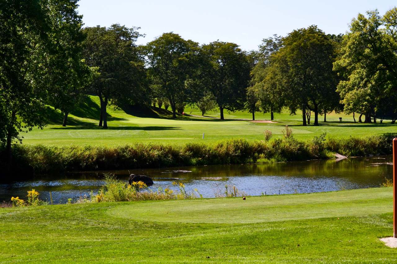 Johnson Park Golf Course — photo 1