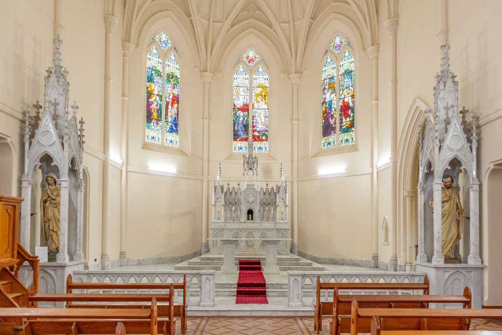 Sacre Coeur - Erskine chapel