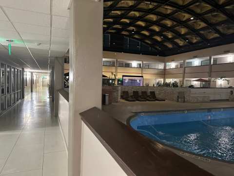 Holiday Inn Milwaukee - Brookfield, an IHG Hotel — photo 3