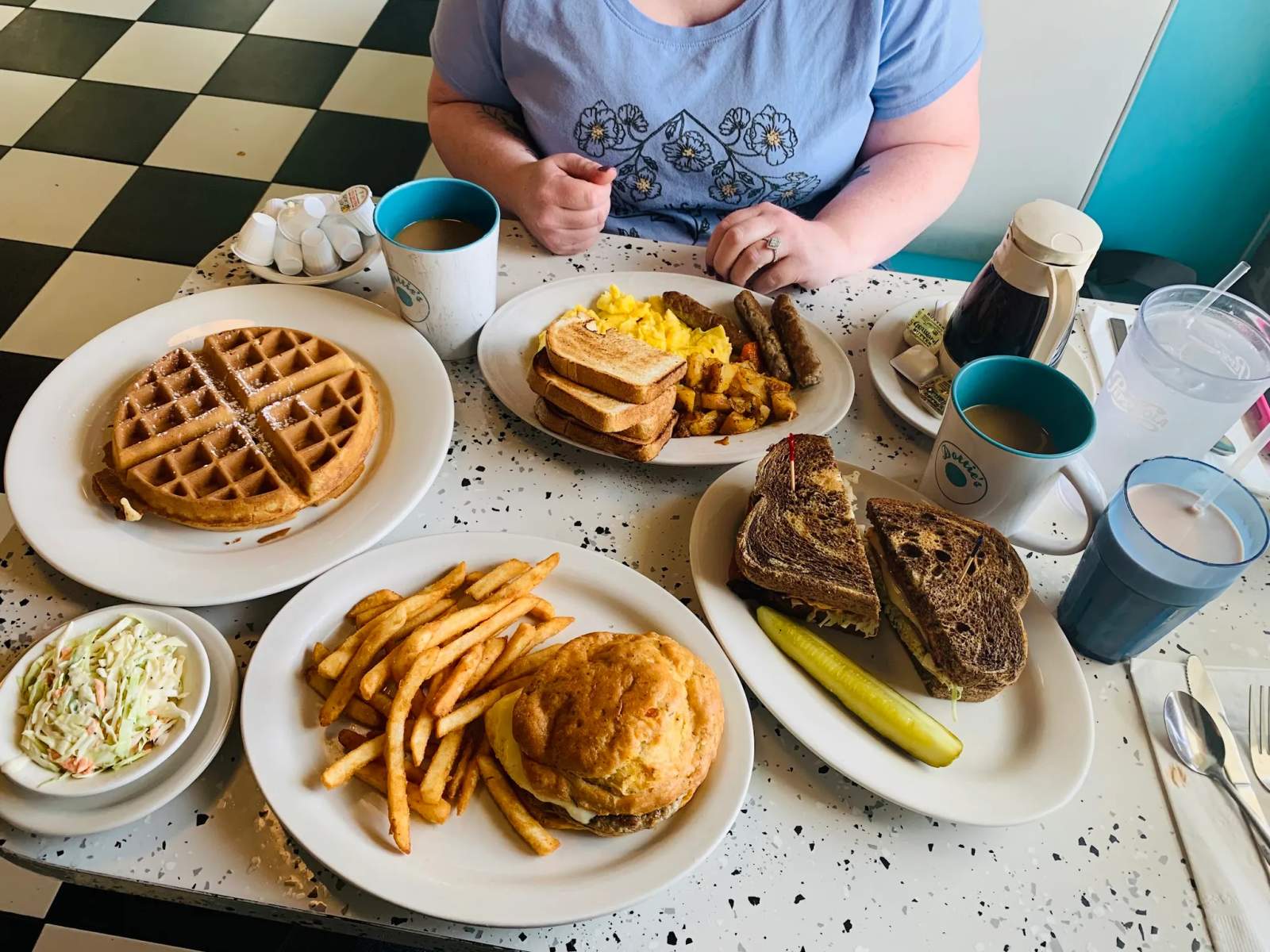 Dottie's — photo 2